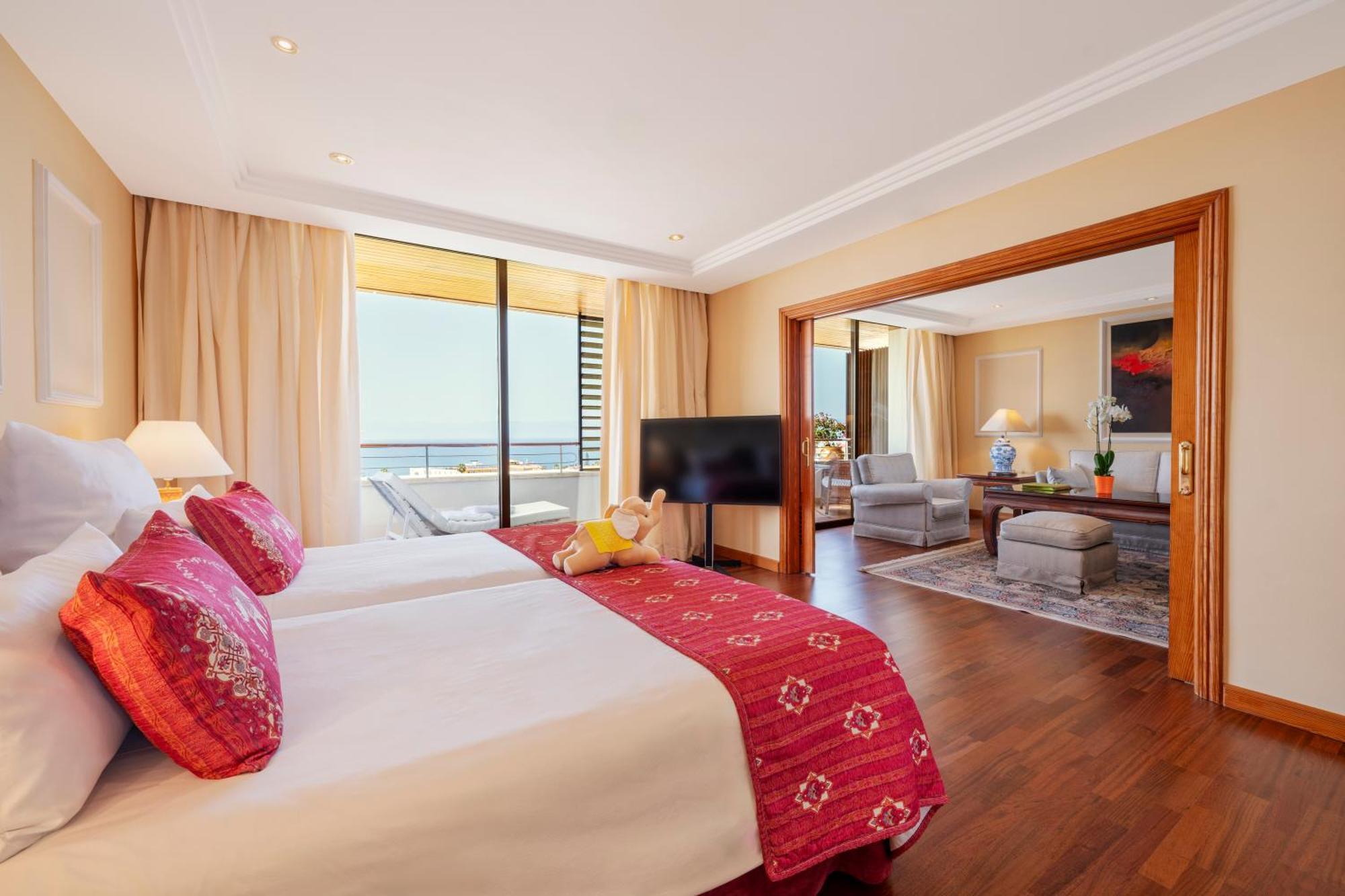 Senator Suite Ocean View 11