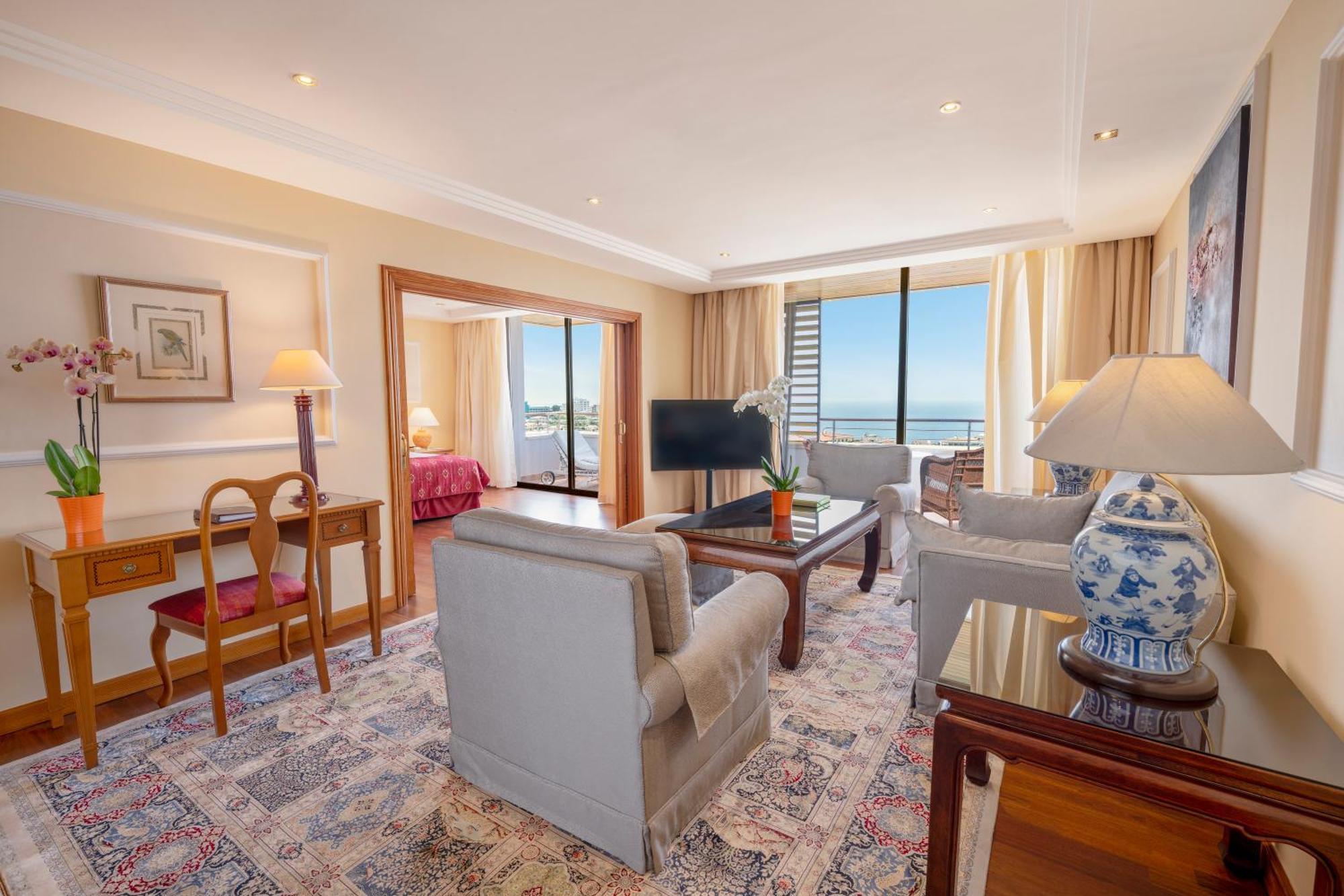 Senator Suite Ocean View 11